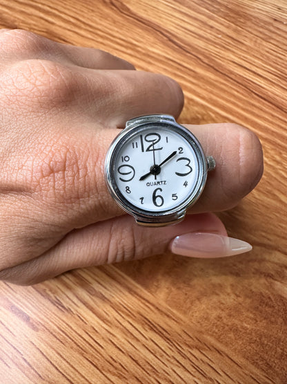 RetroPunk™ Finger Watch Mini