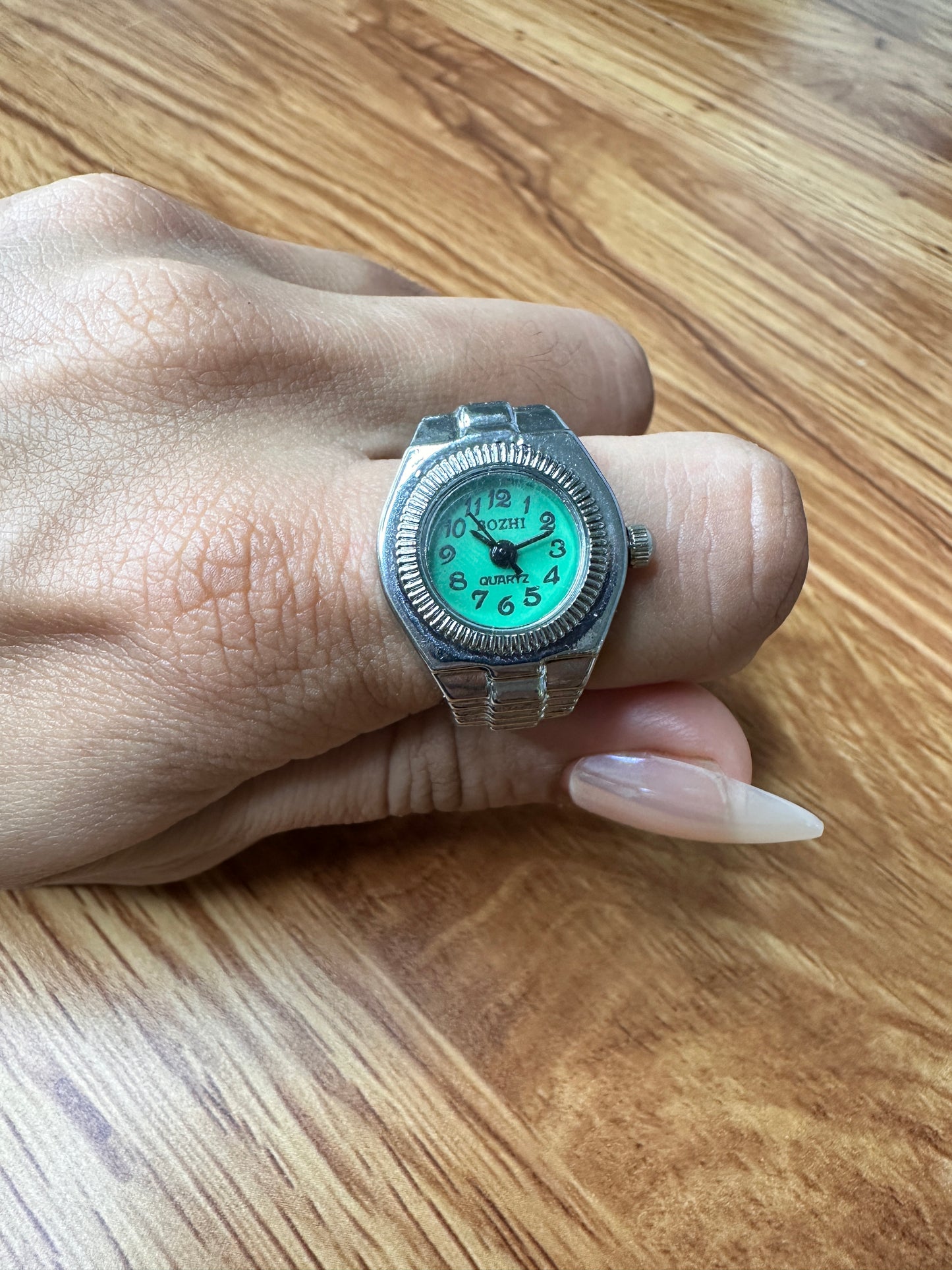 RetroPunk™ Finger Watch Mini