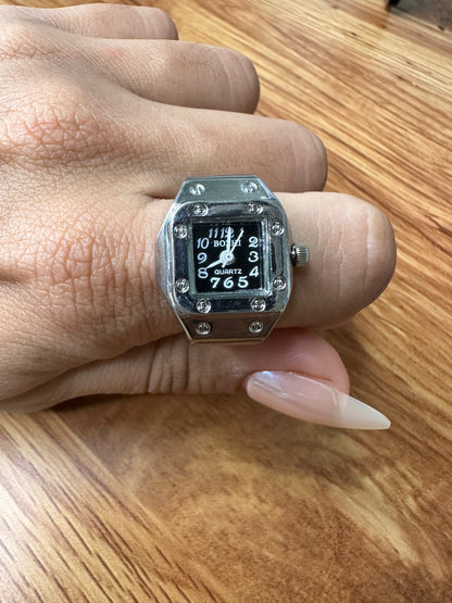 RetroPunk™ Finger Watch Mini