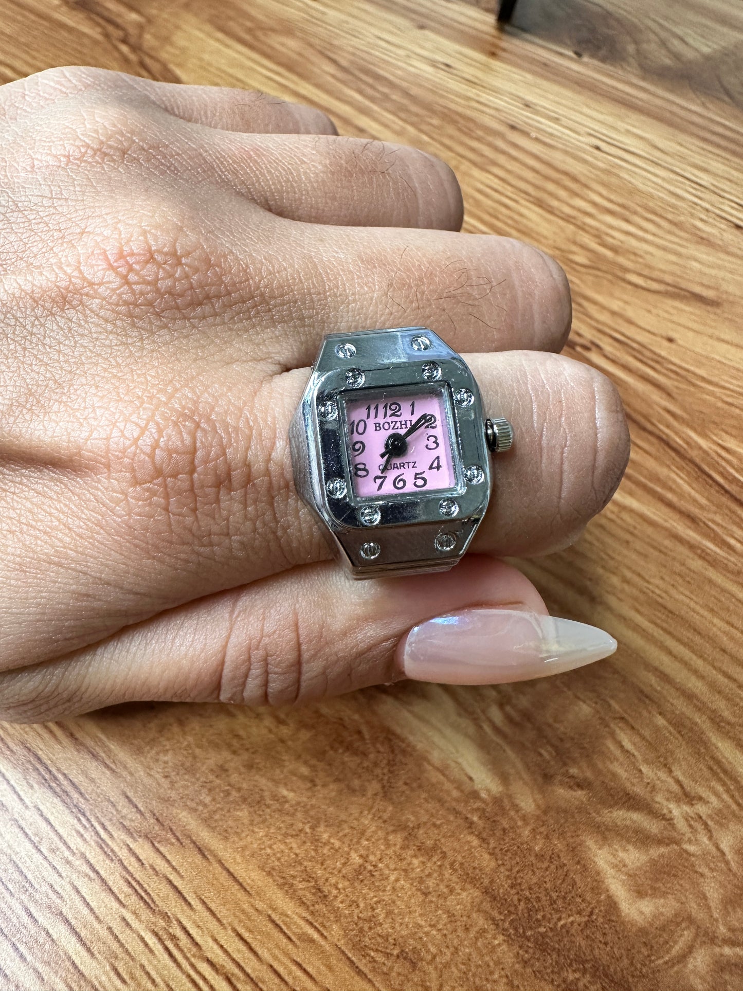 RetroPunk™ Finger Watch Mini